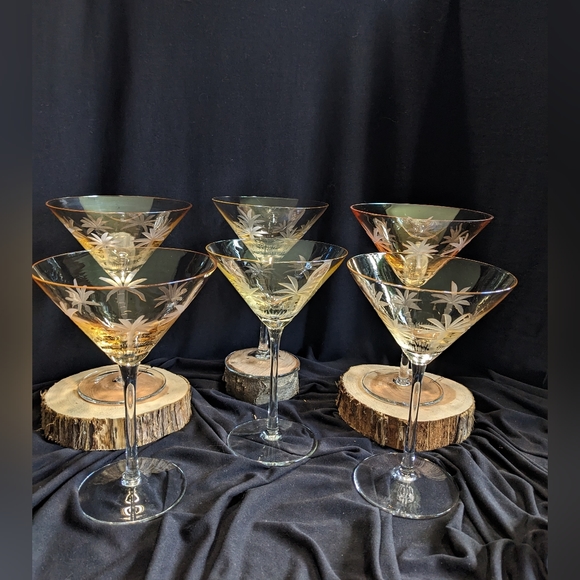 Set of 6 Etched Palm Tree Martini Glasses - Picture 3 of 14